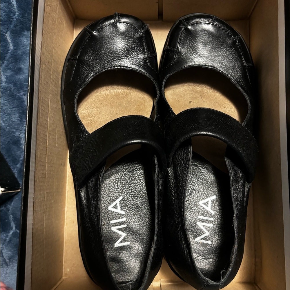 MIA Barkley Mary Janes